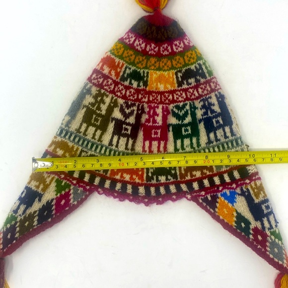 Bohemian Style lpacca Lamas Winter Knit Hat Multi Color Vibrant Tassel - Picture 2 of 12